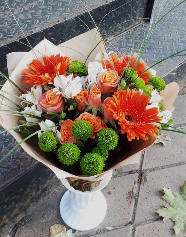 Букет цветов из: Герберы, Хризантемы, Альстромерии и Розы в Тайдаково