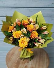 Букет цветов из:  Альстромерии и Розы в Тайдаково