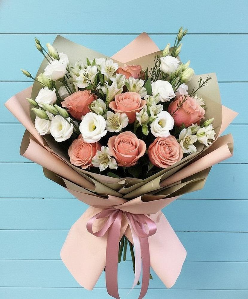 Букет цветов из: Розы, Альстромерии и Лизиантусы в Тайдаково