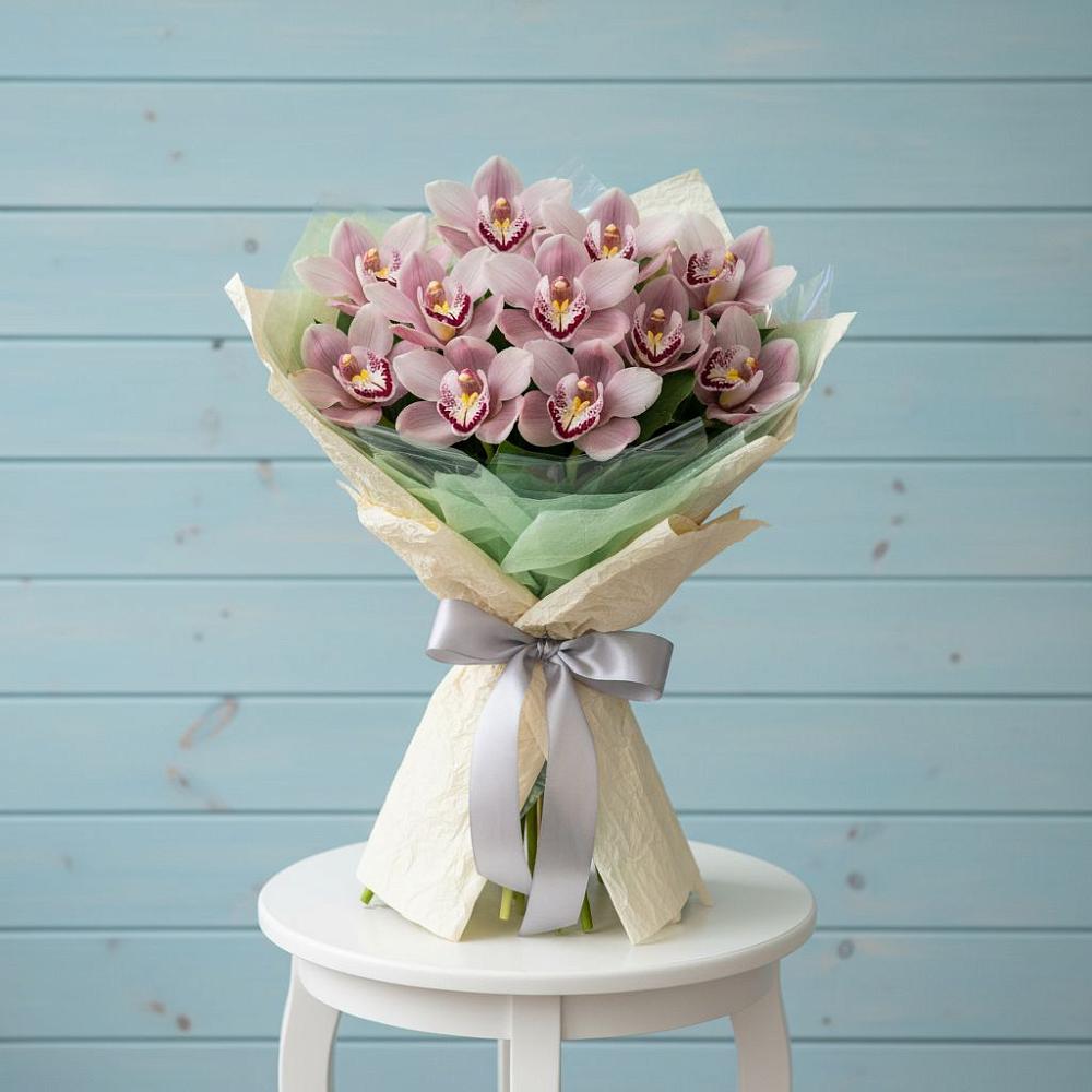 Букет цветов из: Орхидеи и Розы в Тайдаково