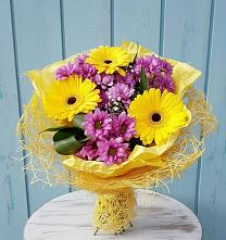 Букет цветов из:  Хризантемы и Герберы в Тайдаково