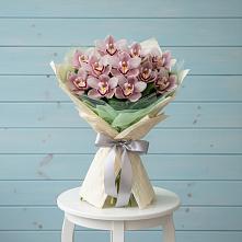 Букет цветов из:  Орхидеи и Розы #REPLACE_PRED# Тайдаково