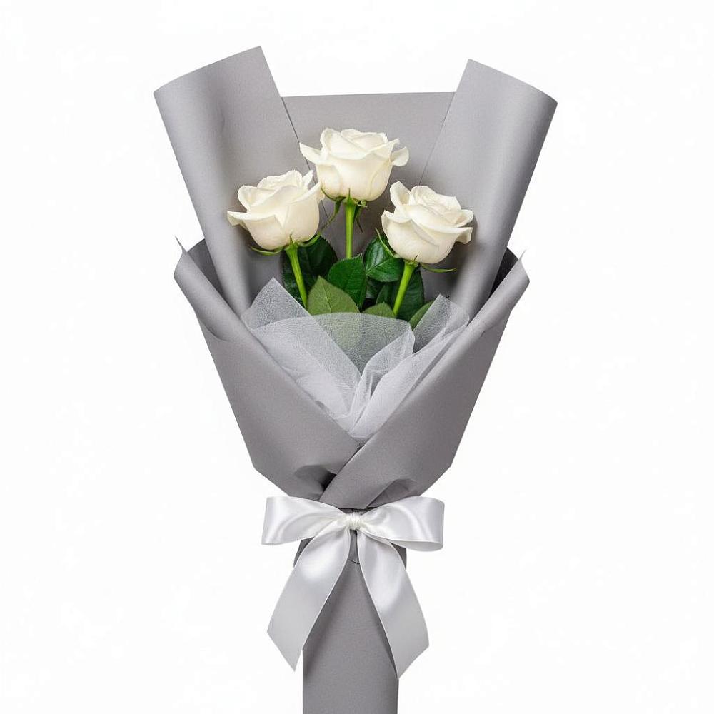 Букет 3 белые розы в Тайдаково