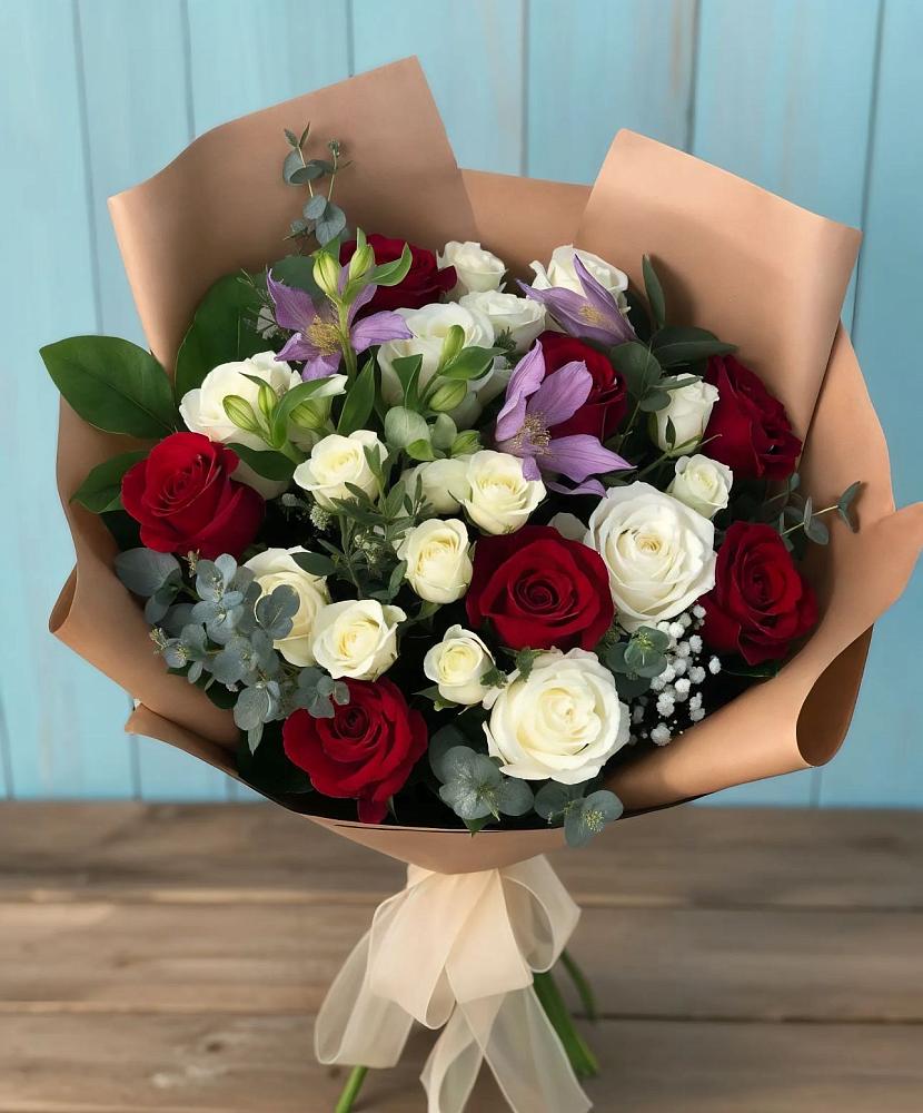 Букет цветов из: Розы и Альстромерии в Тайдаково