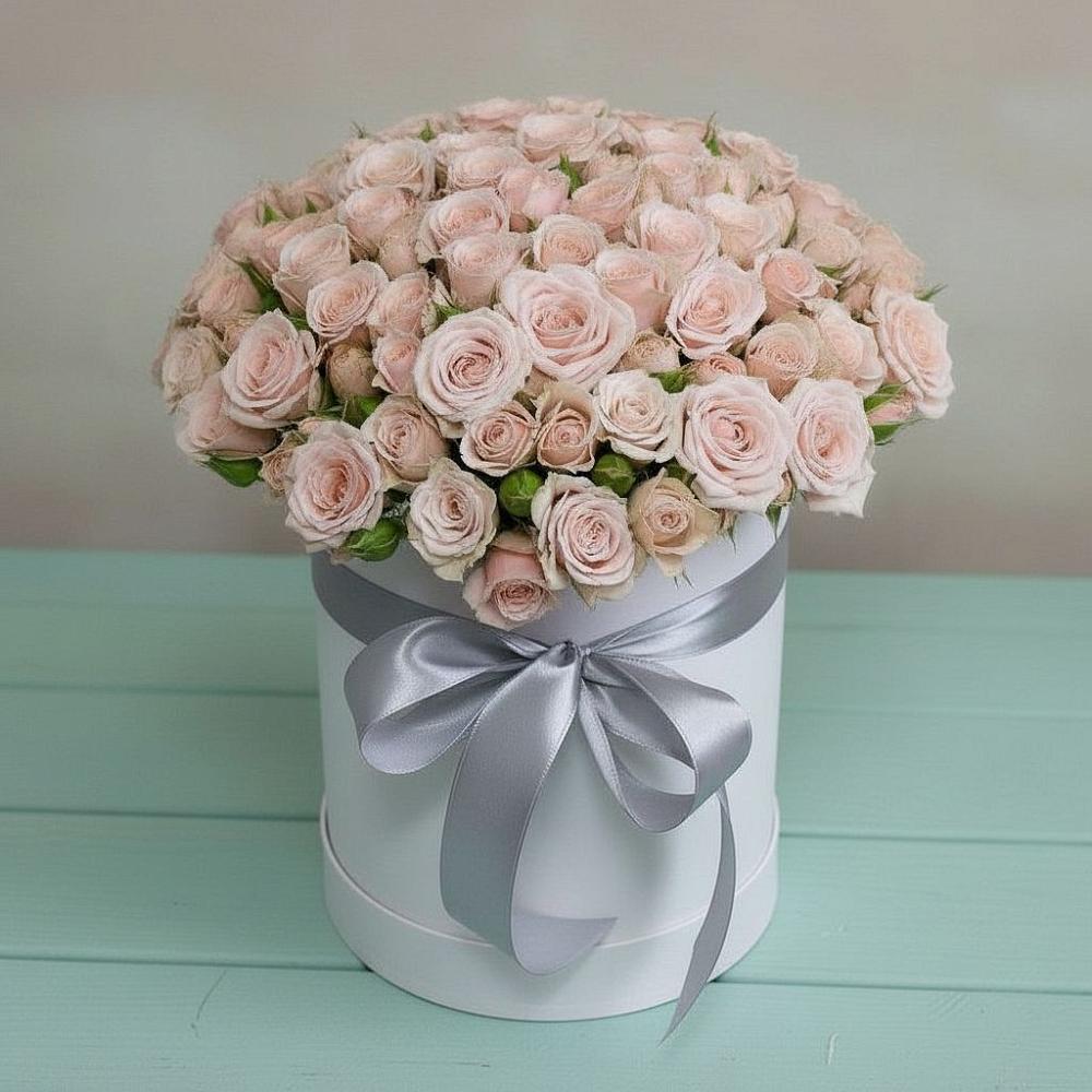 Цветочная композиция из Розы в шляпной коробке в Тайдаково